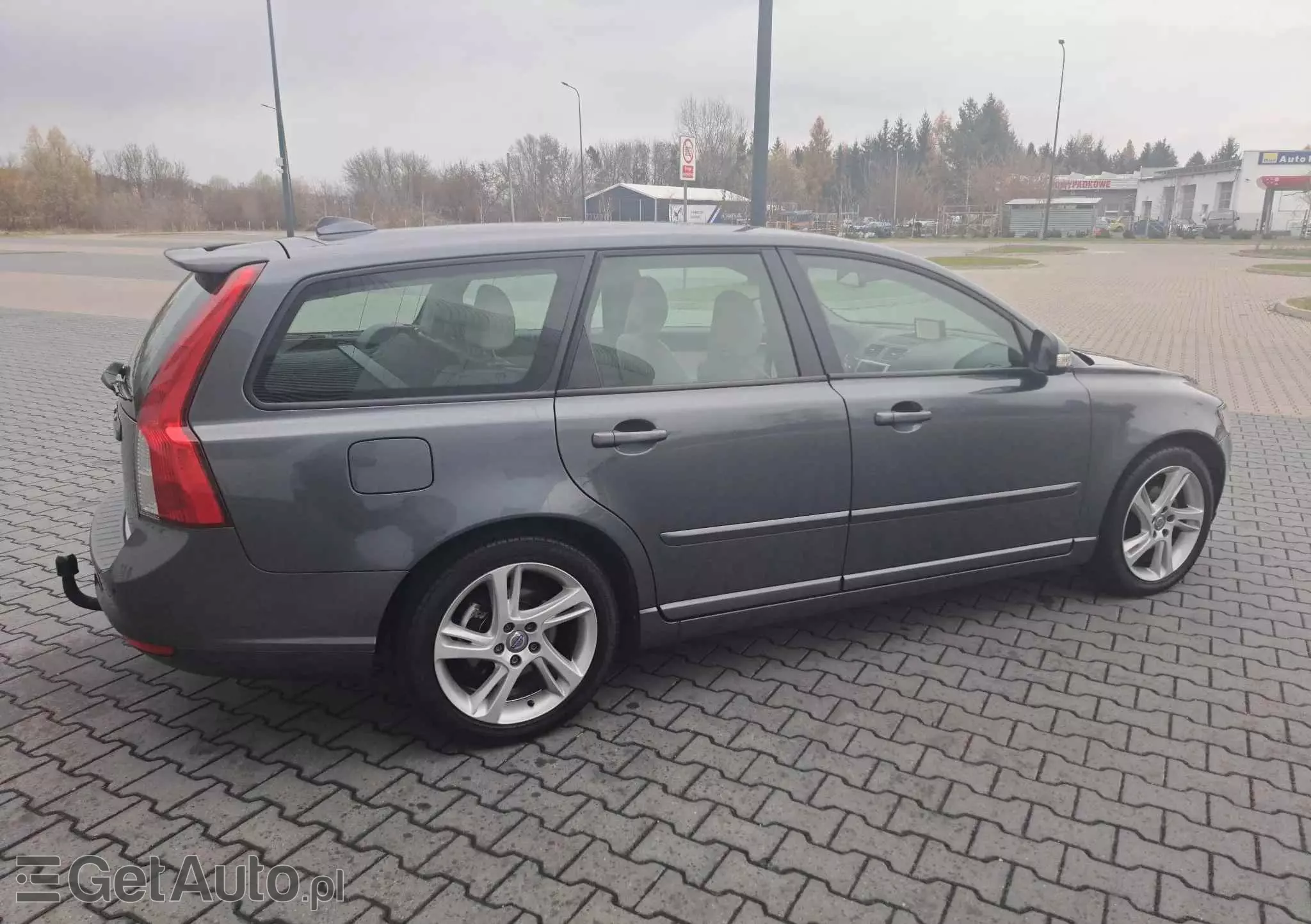 VOLVO V50 D2 Summum