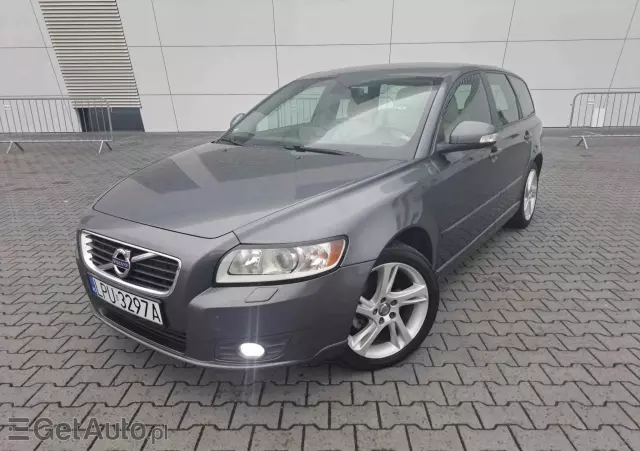 VOLVO V50 D2 Summum