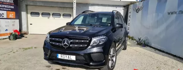MERCEDES-BENZ GLS 