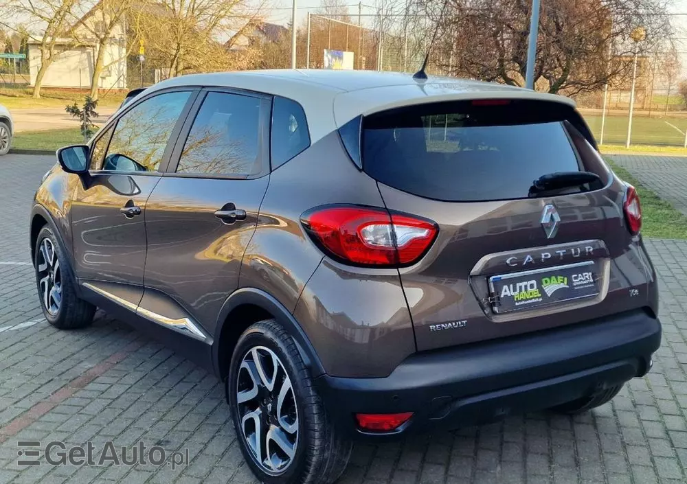 RENAULT Captur 