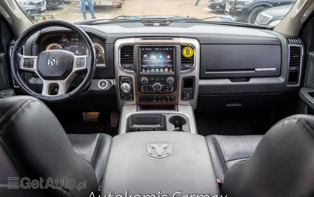 RAM 1500 Crew Cab Laramie