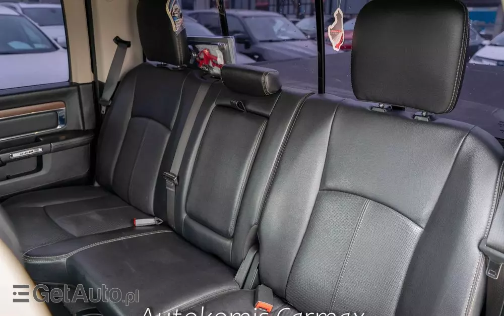 RAM 1500 Crew Cab Laramie