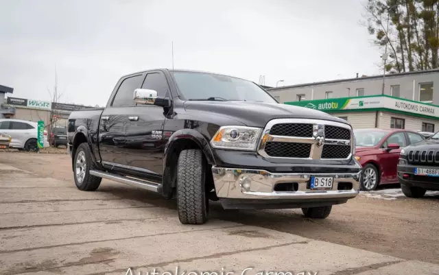 RAM 1500 Crew Cab Laramie
