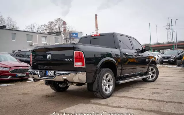 RAM 1500 Crew Cab Laramie