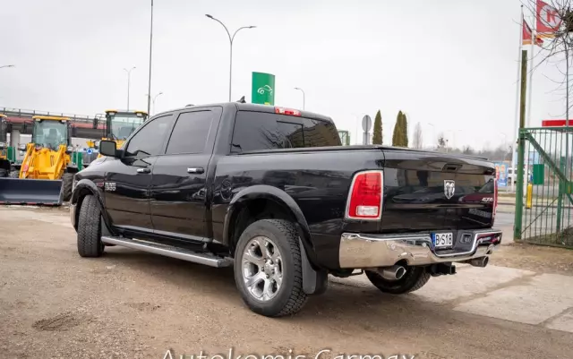 RAM 1500 Crew Cab Laramie