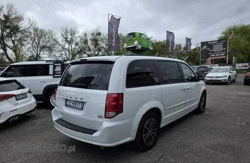 DODGE Grand Caravan 