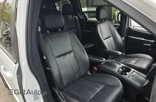 DODGE Grand Caravan 