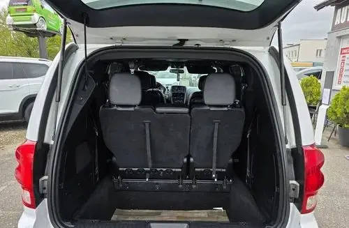DODGE Grand Caravan 