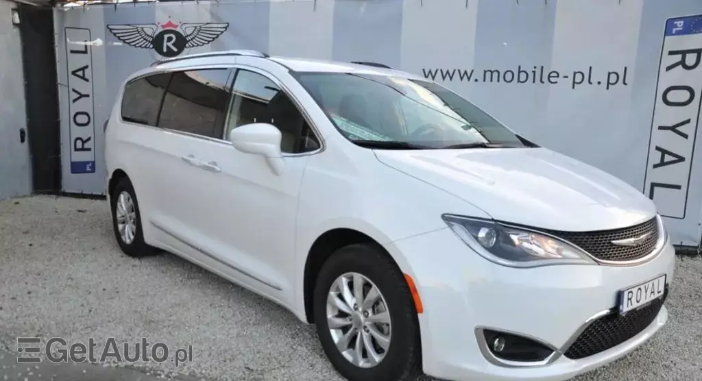CHRYSLER Pacifica 