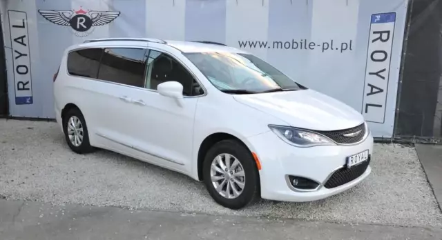 CHRYSLER Pacifica 