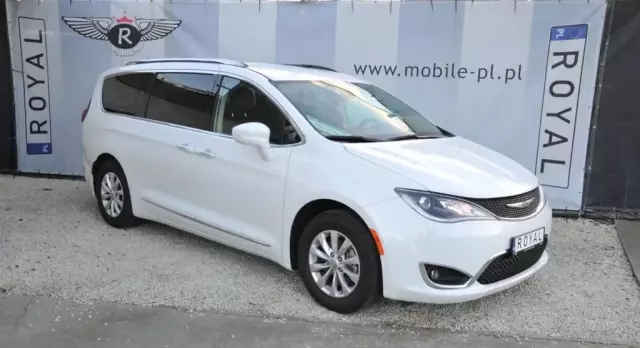CHRYSLER Pacifica 
