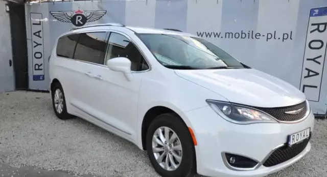 CHRYSLER Pacifica 
