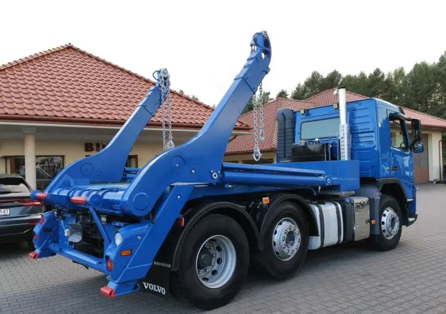 VOLVO FM 410 E5 Bramowiec Hakowiec 6x2 Oś Skrętna / Podnoszona Automat 