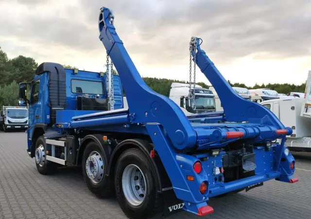 VOLVO FM 410 E5 Bramowiec Hakowiec 6x2 Oś Skrętna / Podnoszona Automat 