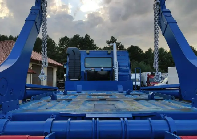 VOLVO FM 410 E5 Bramowiec Hakowiec 6x2 Oś Skrętna / Podnoszona Automat 