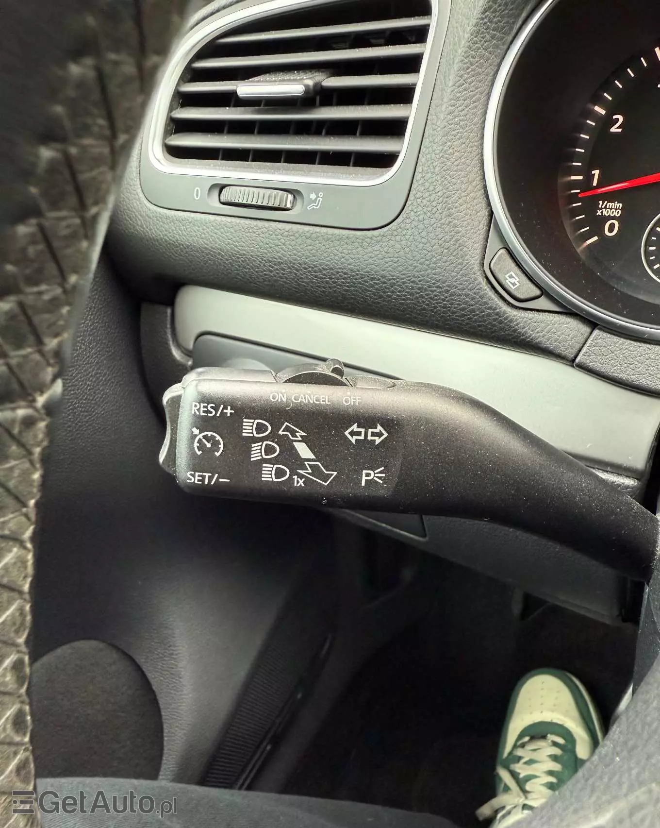 VOLKSWAGEN Golf 1.4 TSI DSG Comfortline