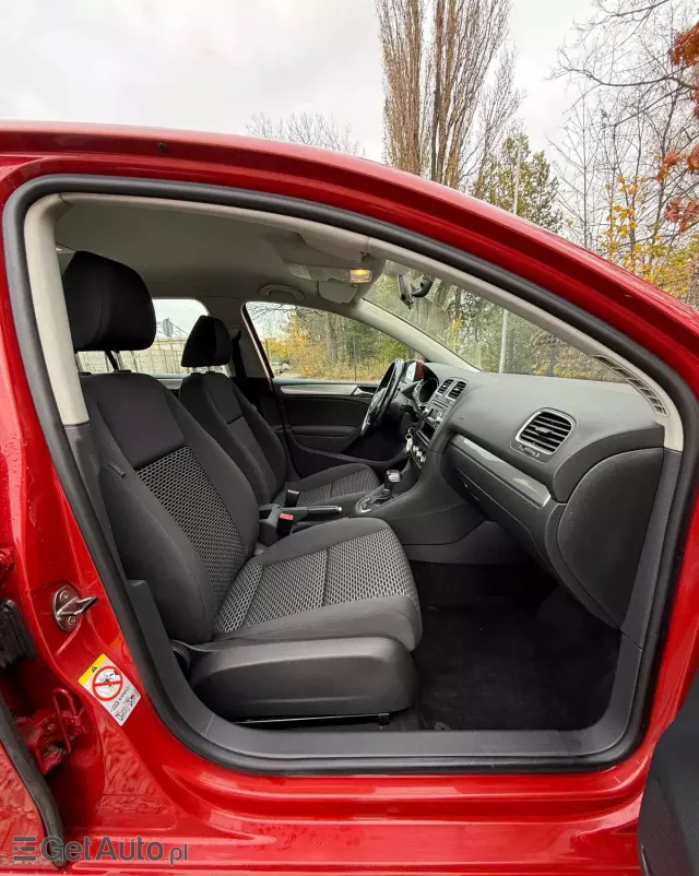 VOLKSWAGEN Golf 1.4 TSI DSG Comfortline
