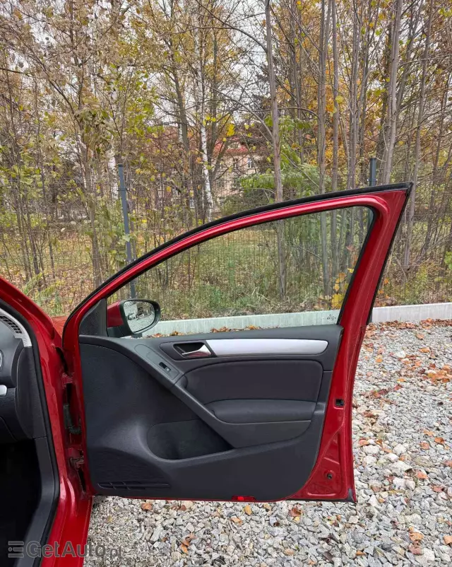 VOLKSWAGEN Golf 1.4 TSI DSG Comfortline