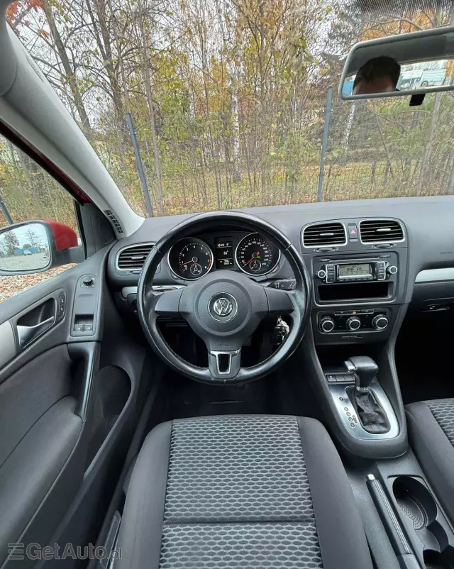 VOLKSWAGEN Golf 1.4 TSI DSG Comfortline