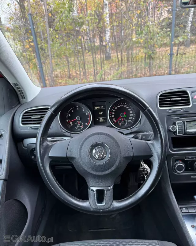 VOLKSWAGEN Golf 1.4 TSI DSG Comfortline