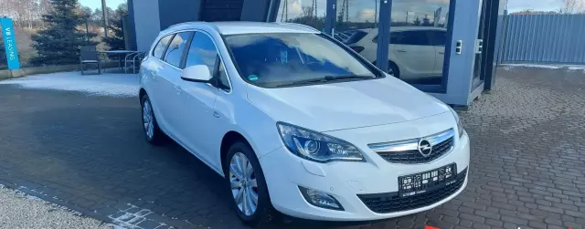 OPEL Astra 2.0 CDTI (160 KM)