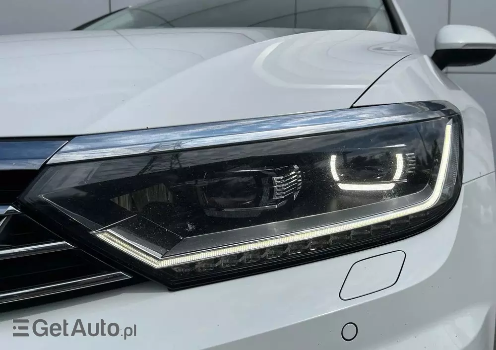 VOLKSWAGEN Passat 2.0 TDI Bi-Turbo BMT 4Mot Highline DSG