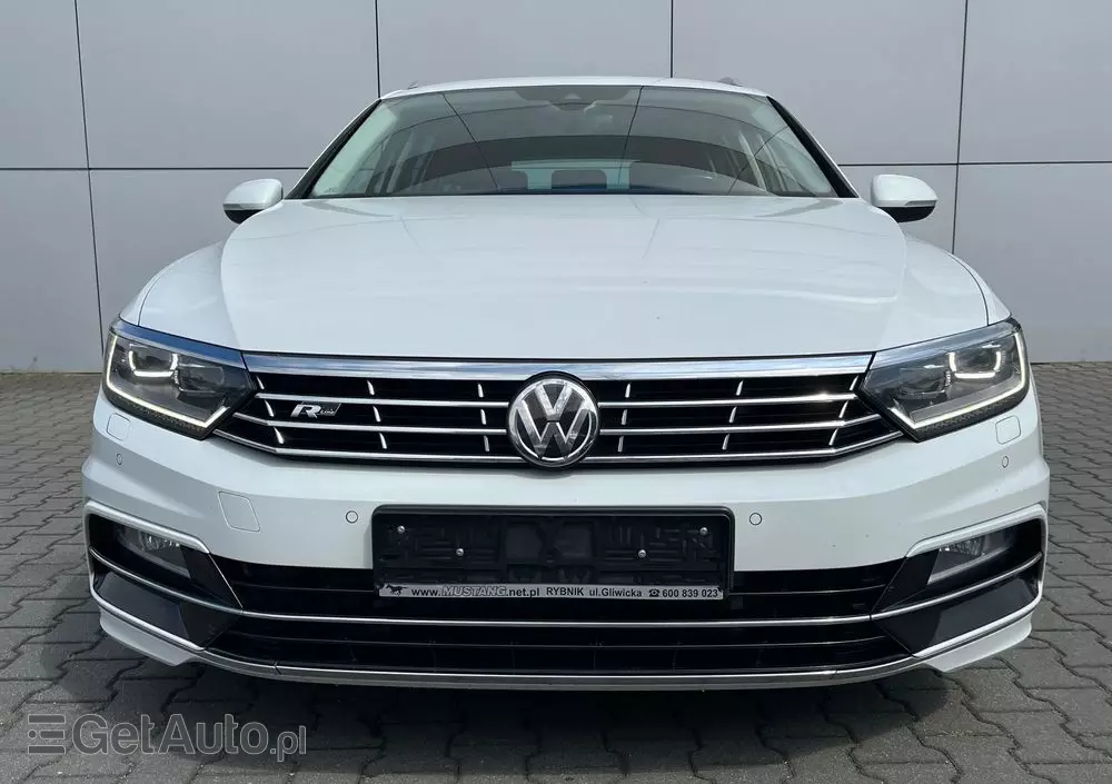 VOLKSWAGEN Passat 2.0 TDI Bi-Turbo BMT 4Mot Highline DSG