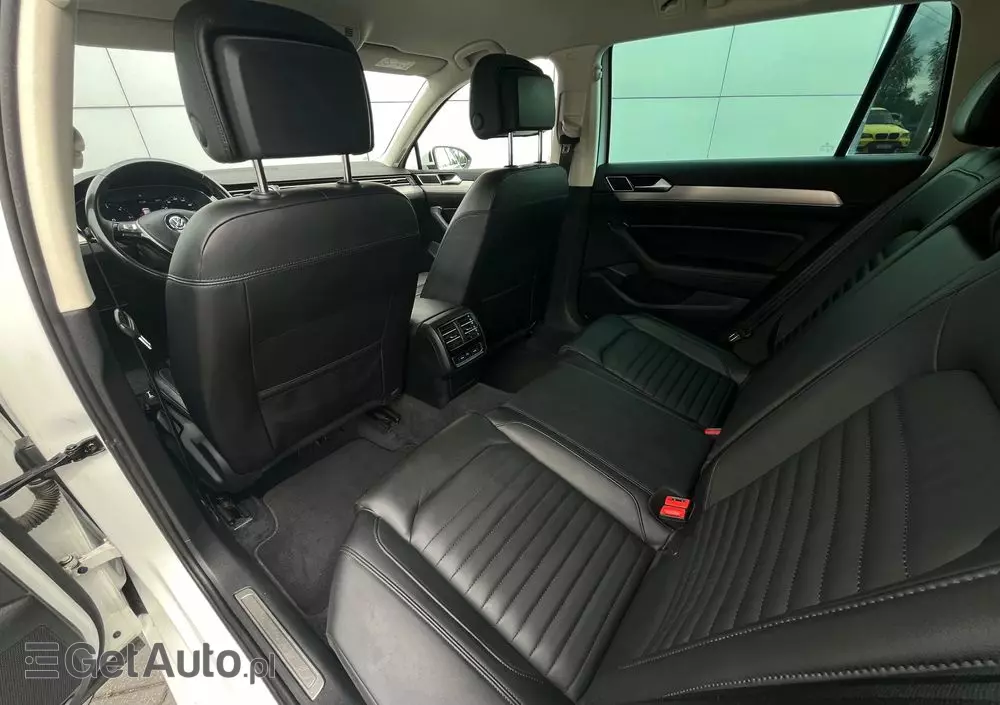 VOLKSWAGEN Passat 2.0 TDI Bi-Turbo BMT 4Mot Highline DSG
