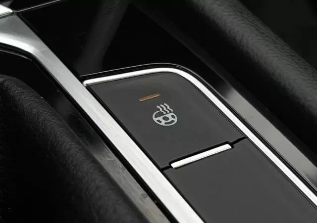 VOLKSWAGEN Passat 2.0 TDI Bi-Turbo BMT 4Mot Highline DSG