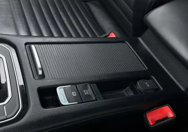 VOLKSWAGEN Passat 2.0 TDI Bi-Turbo BMT 4Mot Highline DSG