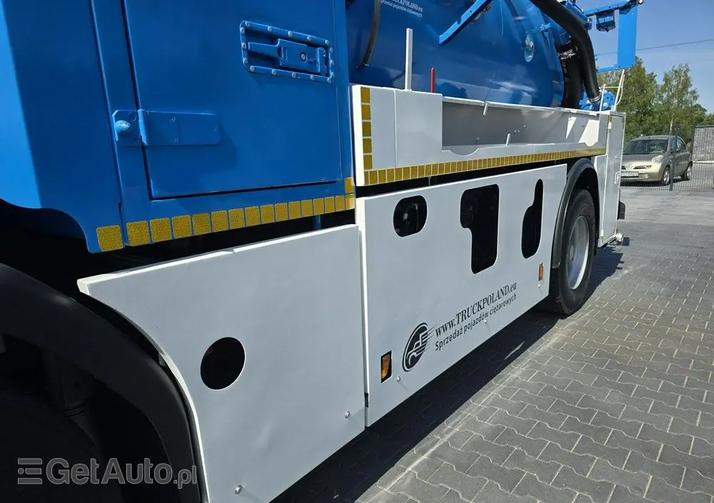 RENAULT WUKO RIVARD do zbierania odpadów płynnych separatorów 