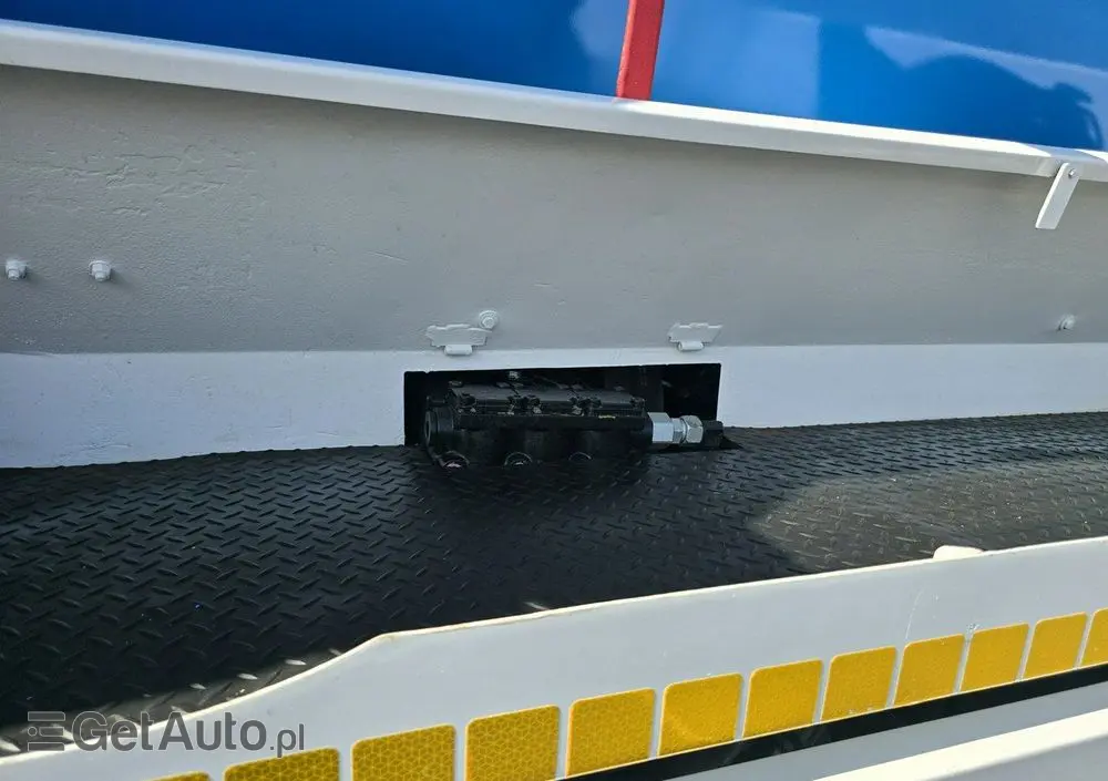 RENAULT WUKO RIVARD do zbierania odpadów płynnych separatorów 