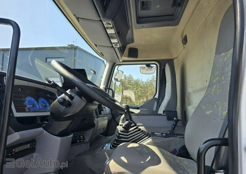 RENAULT WUKO RIVARD do zbierania odpadów płynnych separatorów 