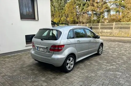 MERCEDES-BENZ Klasa B 
