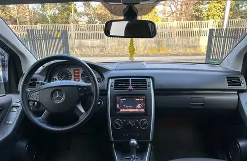 MERCEDES-BENZ Klasa B 