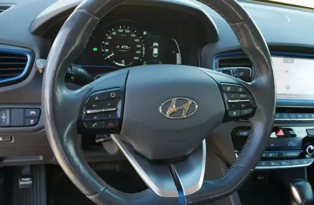 HYUNDAI IONIQ 