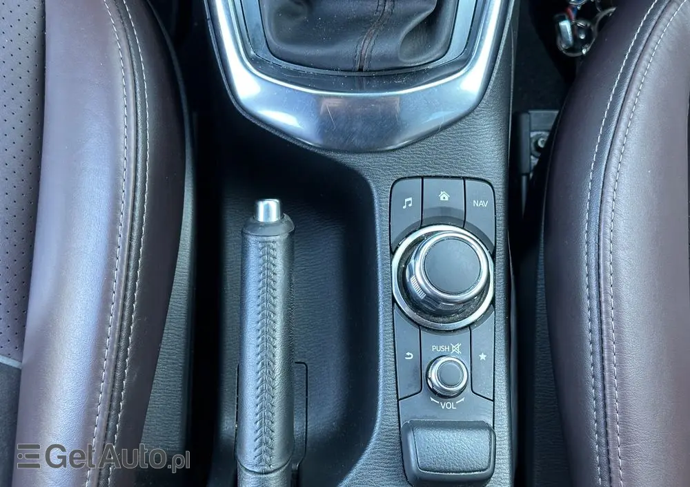 MAZDA CX-3 SKYACTIV-G 120 FWD Exclusive-Line