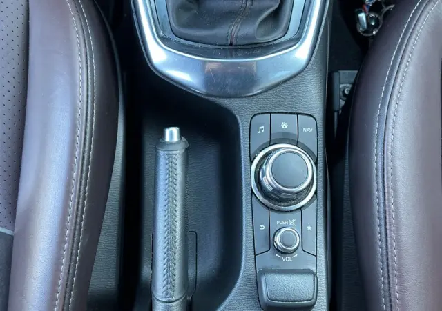 MAZDA CX-3 SKYACTIV-G 120 FWD Exclusive-Line