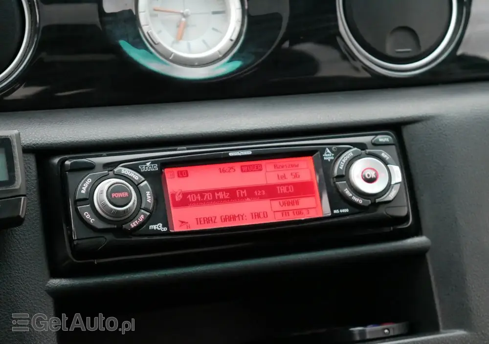 MITSUBISHI Outlander 2.0 4WD Invite