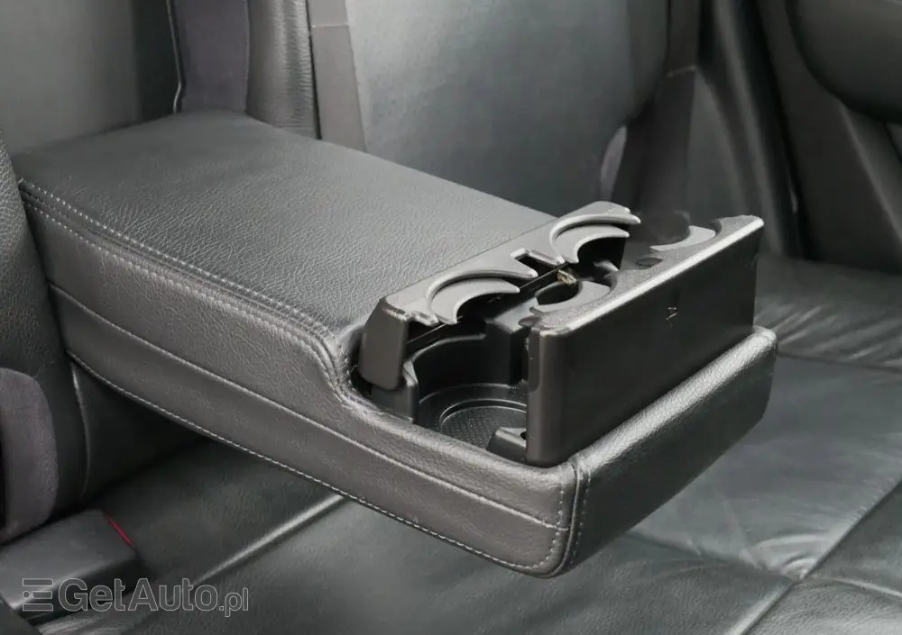 MITSUBISHI Outlander 2.0 4WD Invite