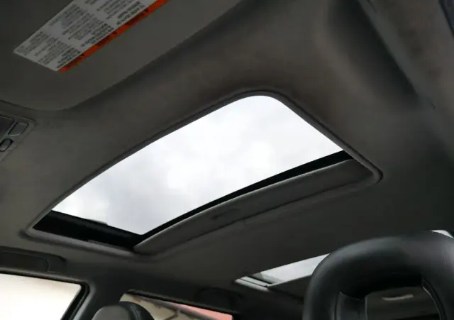 MITSUBISHI Outlander 2.0 4WD Invite