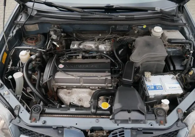 MITSUBISHI Outlander 2.0 4WD Invite