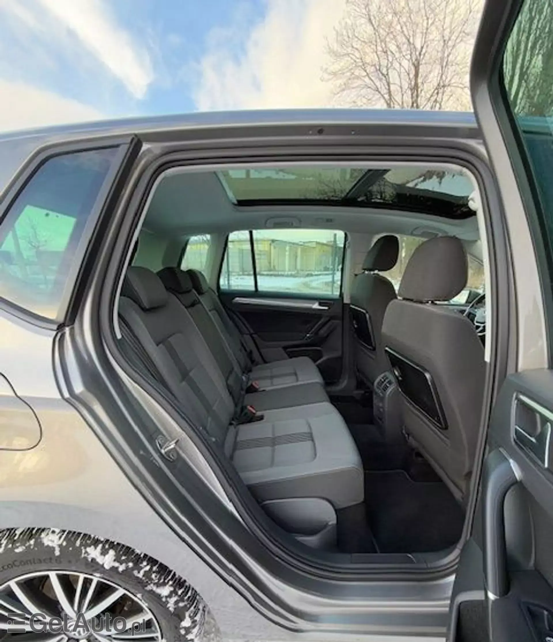 VOLKSWAGEN Golf 1.2 TSI (110 KM)