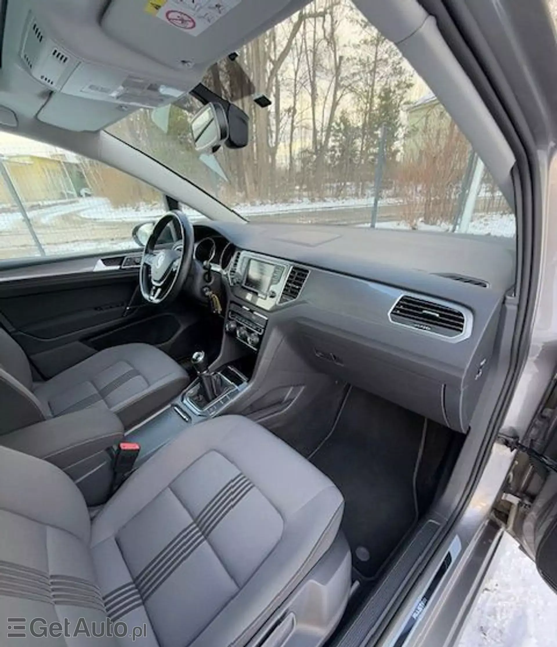 VOLKSWAGEN Golf 1.2 TSI (110 KM)