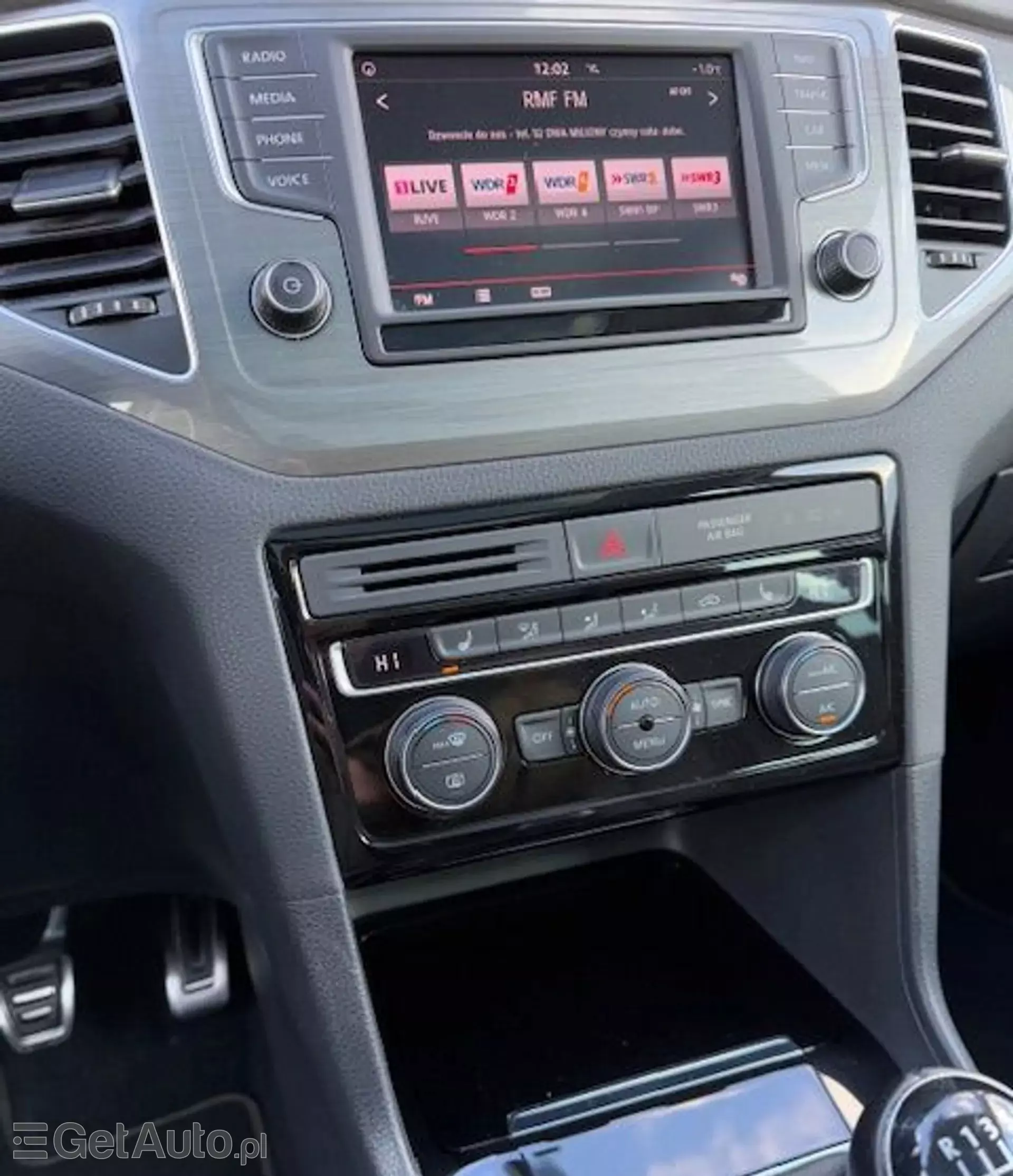 VOLKSWAGEN Golf 1.2 TSI (110 KM)