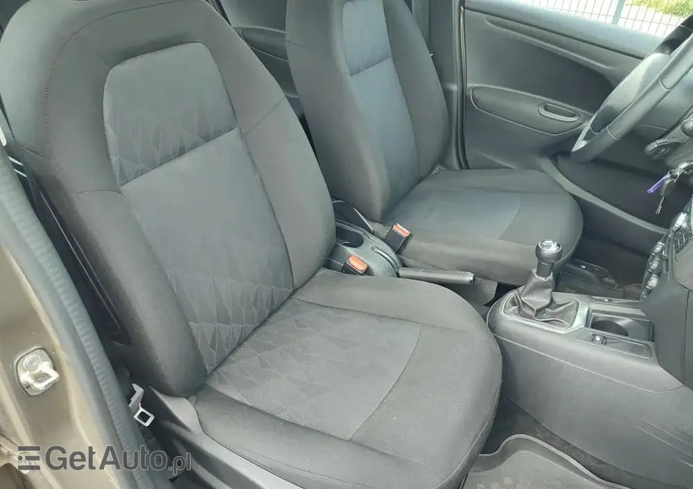 CITROËN C-Elysée 1.6 VTi Feel