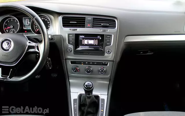 VOLKSWAGEN Golf 1.2 TSI BlueMotion Technology Comfortline