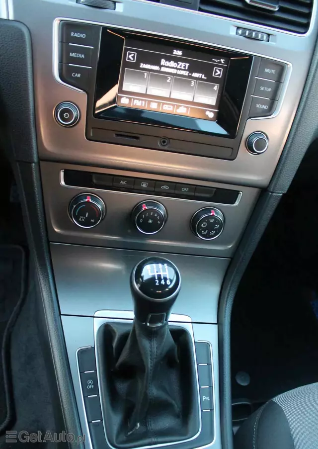 VOLKSWAGEN Golf 1.2 TSI BlueMotion Technology Comfortline