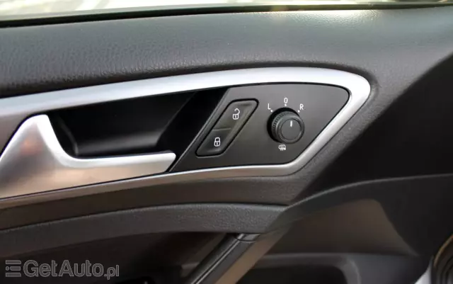 VOLKSWAGEN Golf 1.2 TSI BlueMotion Technology Comfortline