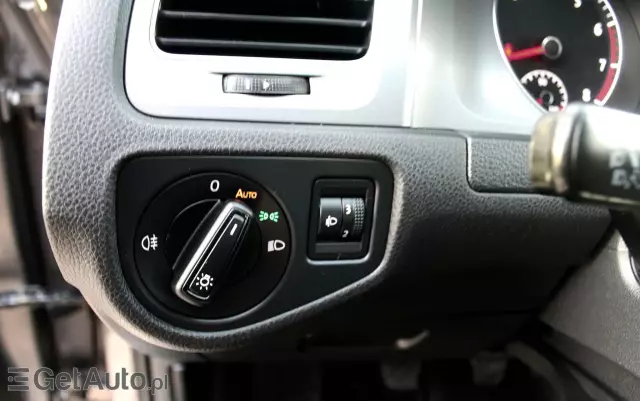 VOLKSWAGEN Golf 1.2 TSI BlueMotion Technology Comfortline